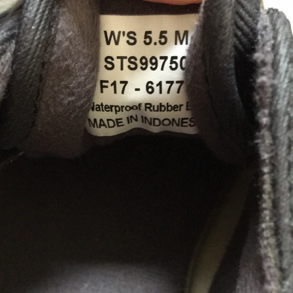 Sperry rain shoes - Picture 5 of 9